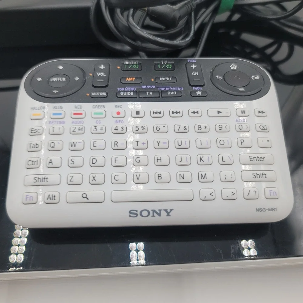 Sony NSZ-GT1 Internet TV Blu-ray Player Google TV w/ Remote & Power Cord